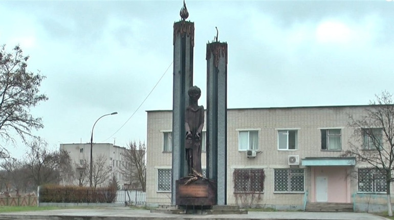 Запали свічку пам'яті за жертвами голодоморів!