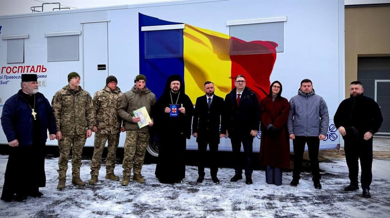 Румунська православна церква передала військовим медикам в Одесі мобільний госпіталь