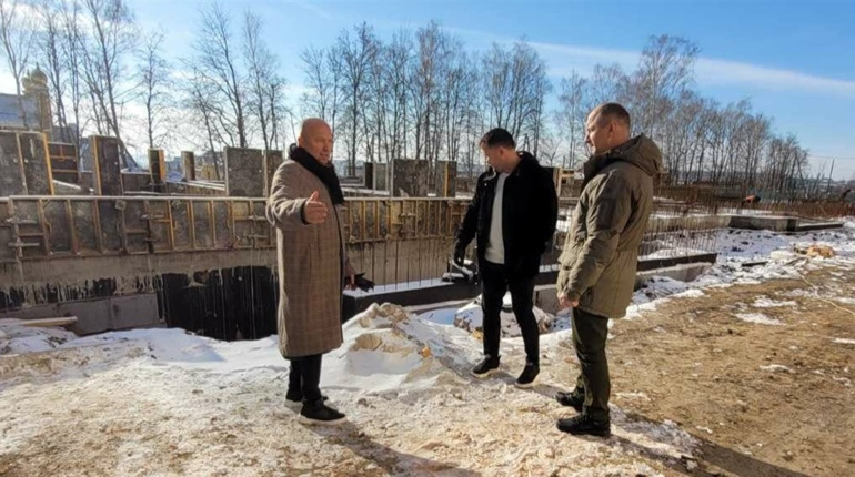 Обласна перевірка. Представник Хмельницької ОВА проінспектував будівництво укриття у Городку