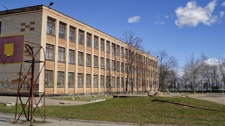 Нова Каховка втратила 2 школи