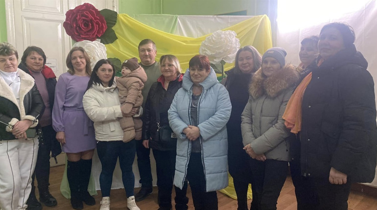 Багатодітних матерів Есманьської громади привітали з Міжнародним жіночим днем