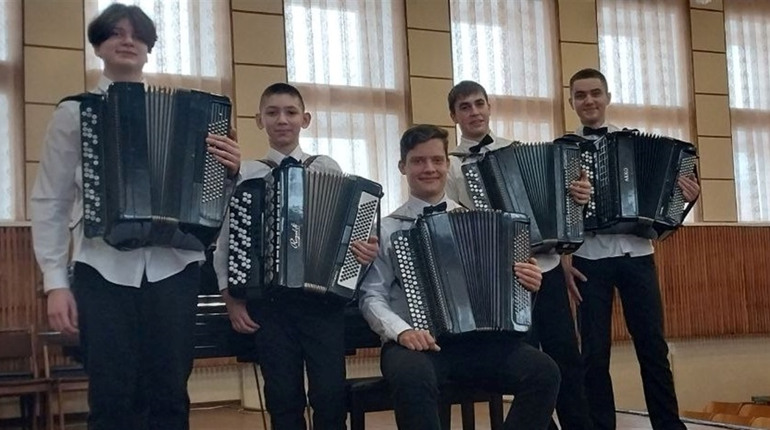Тріумф шосткинських баяністів на "Мистецьких обріях"