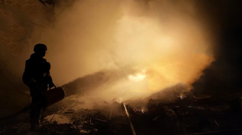 Масовані удари по Чернігівщині: знеструмлено сотні сіл, поранена жінка