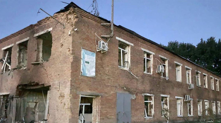 Російські війська обстріляли ракетами Нікопольський район: без жертв, але є руйнування