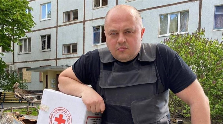 "Дійсно, нам страшно", - волонтер Олег Яковлев розповів про місії у Волноваському районі