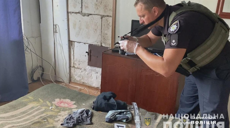 На Одещині дядько регулярно ґвалтував малолітнього племінника, обіцяв купити за це телефон