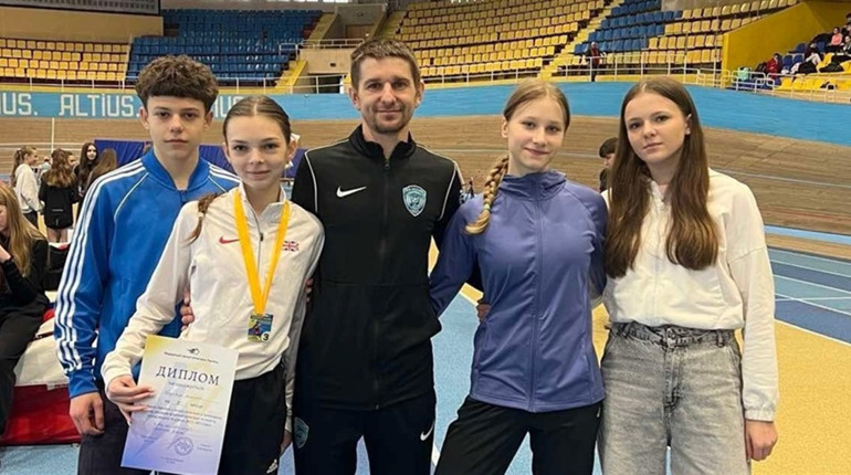 Юні легкоатлети із Сарн привезли три нагороди з Чемпіонату України