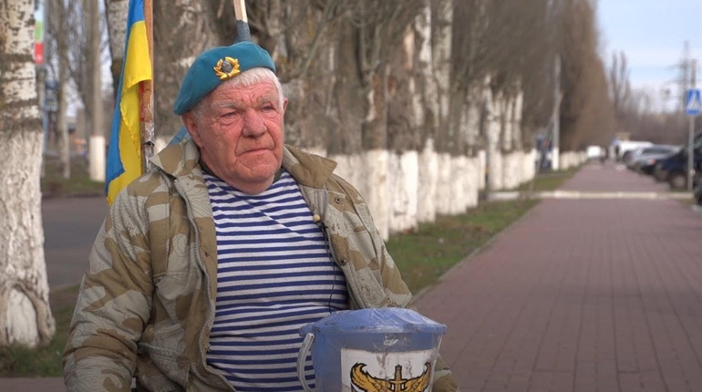 Дядя Гріша Янченко став Народним благодійником 