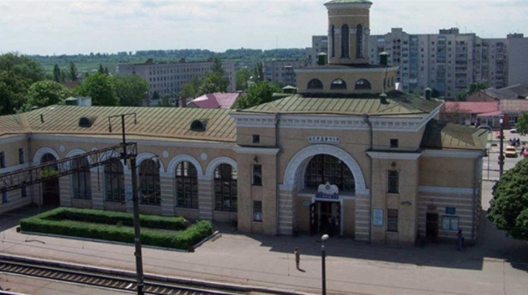 Новий евакуаційний потяг. Від 18 квітня людей з Донеччини вивозитимуть у Житомирську область
