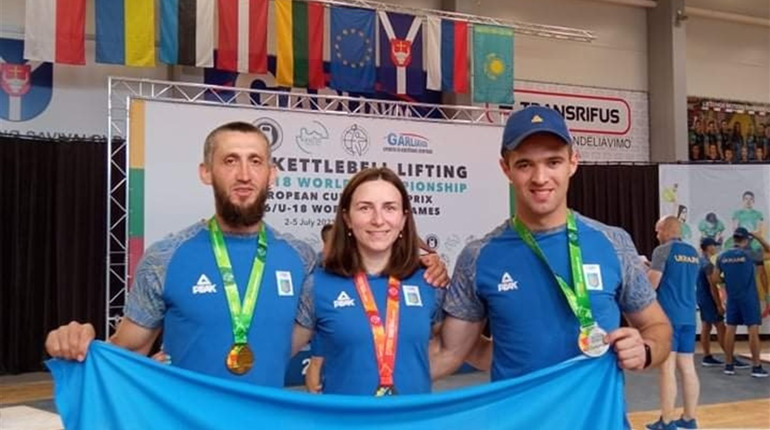Гирьове «Євро»: відразу двоє спортсменів із Сарненського району виграли золото