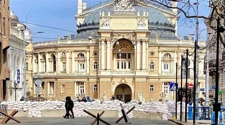 З початку квітня в Україні знов запрацюють заклади культури та мистецтв