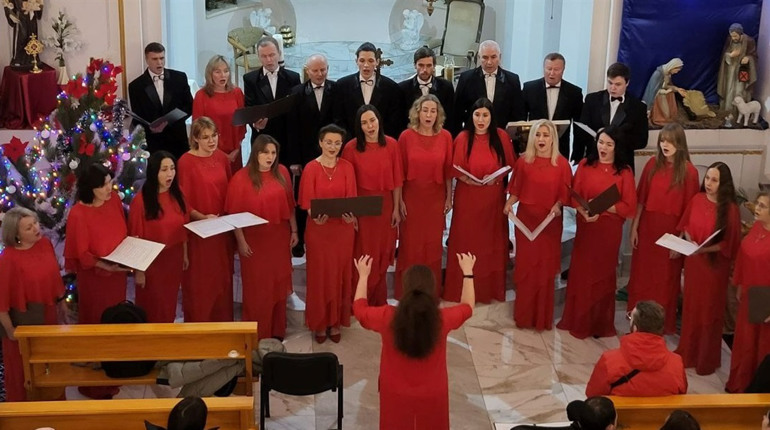 Різдвяні колядки, Вифлеємский вогонь миру та Свята Меса у місті енергетиків