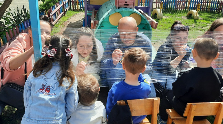 У дружній родині — щаслива дитина: як у первомайському садочку святкували День сім’ї