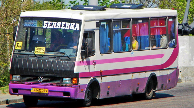 З Біляївки до Одеси через Мирне, Маяки або Теплодар: розклад руху автобусів