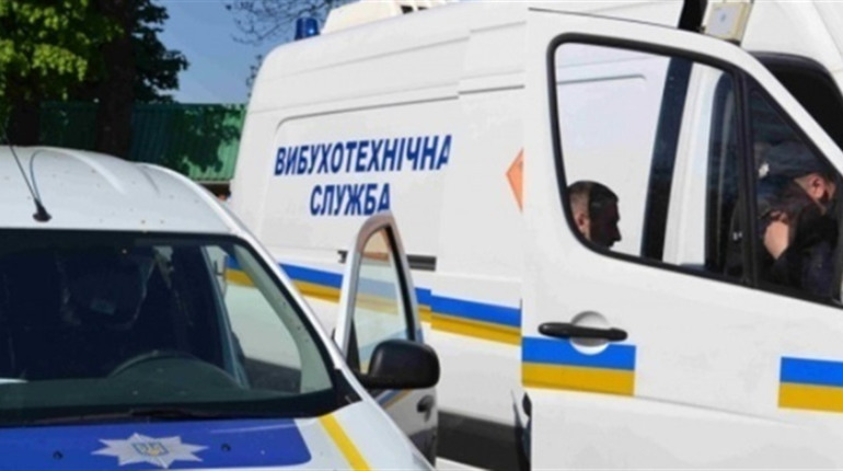 У Сарнах і Рівному повідомляли про замінування: виклики не підтвердились