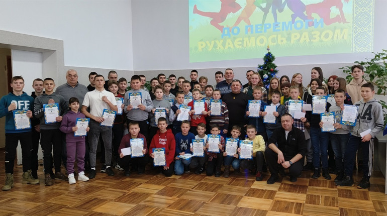 У Мені нагородили кращих тренерів та їхнііх вихованців