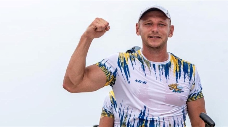 Шлях до спортивних перемог на Всесвітніх іграх у Китаї тренера ДЮШС «Локомотив» Віктора Свиридюка