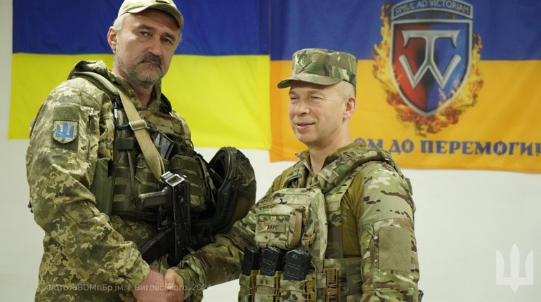 Воїна з Глухова відзначили «Золотим хрестом» Головнокомандувача ЗСУ