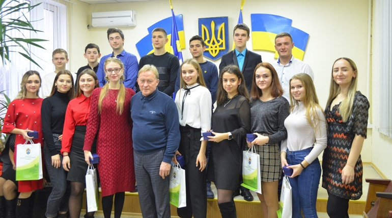 Кращі студенти з Біляївської громади можуть отримати стипендію від міської ради: що для цього треба
