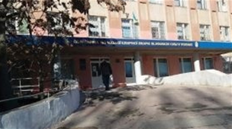 Поліклініка на Острові в Херсоні працюватиме і далі — у міській раді відповіли на побоювання містян