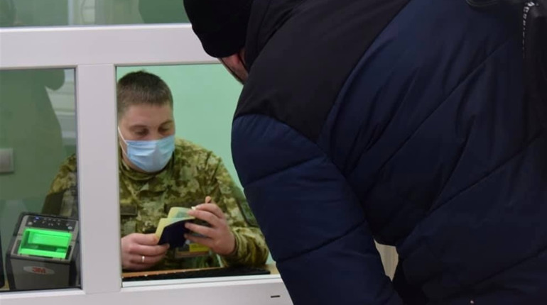 На адмінмежі з Кримом виявили 6 осіб, які незаконно відвідували півострів