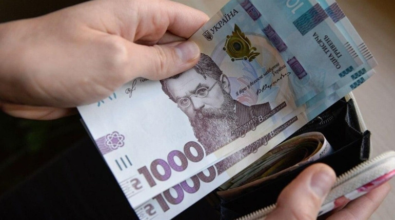 З травня скоротять виплати переселенцям