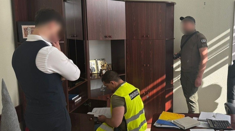 Викрито масштабну схему ухилення від мобілізації на Сумщині. Фальшиві діагнози та тисячі доларів
