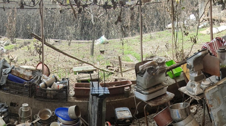 «Нас наче вирвали з корінням». Як херсонці відновлюють житло після підриву ГЕС