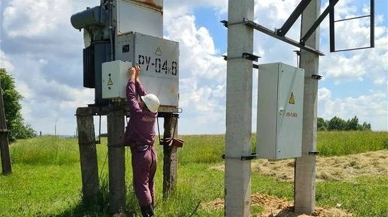 Енергетики долають наслідки наслідки вчорашньої грози на Прикарпатті
