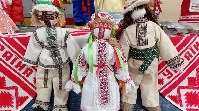 У Шостці відбулась благодійна етно-виставка. Збирали кошти на потреби ЗСУ