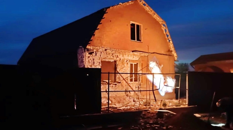 Армія рф на Херсонщині б’є по цивільній інфраструктурі: пошкоджені будинки та навчальні заклади