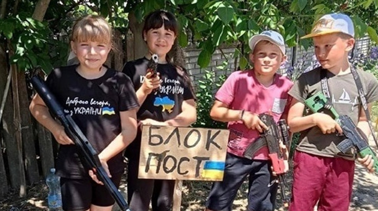 Діти, які допомагають ЗСУ: три дивовижні історії маленьких українців