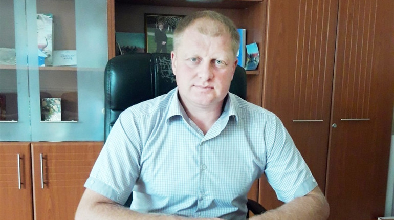 Про будні сільського голови розповідає Тарас Канюк з Ошихлібів
