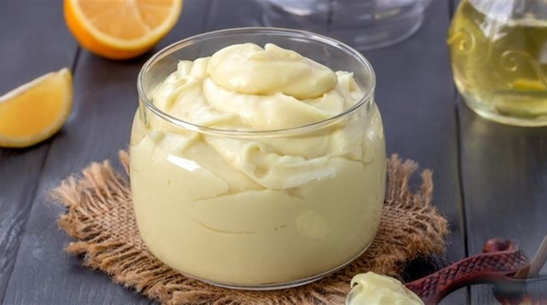 Домашній майонез з варених яєць: простий рецепт