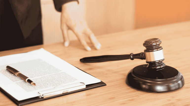 Адвокат для потерпілих у кримінальному провадженні. Як отримати послуги безкоштовно