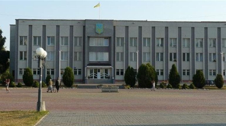 У Нетішинській міськраді відбулося чергове засідання виконкому: які рішення прийняли?
