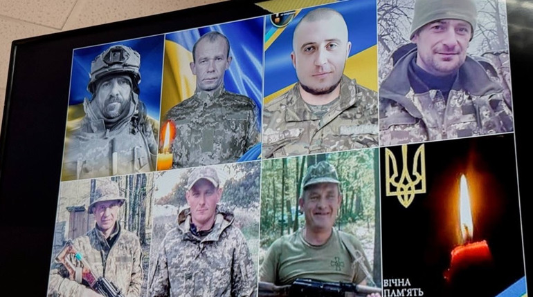 Сімох військових із Сарненського району посмертно відзначили державними нагородами