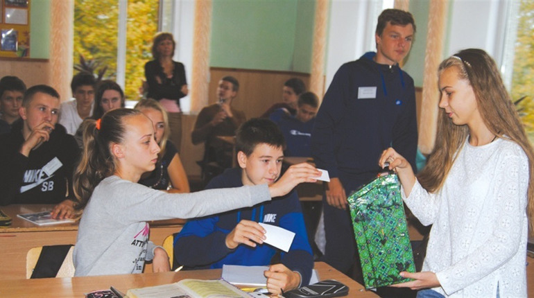 10 років тому. Як відбувалися вибори президента у Городоцькому ліцей №1
