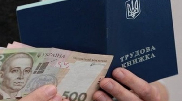 На Рівненщині безробітних залучатимуть на платній основі до громадських робіт. Про що мова?