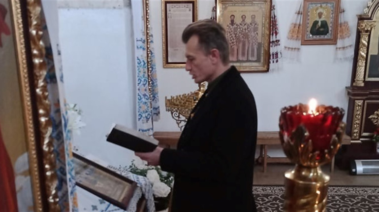 Настоятель Храму Святої Тройці отець Степан: моліться і ставайте у стрій захисників!