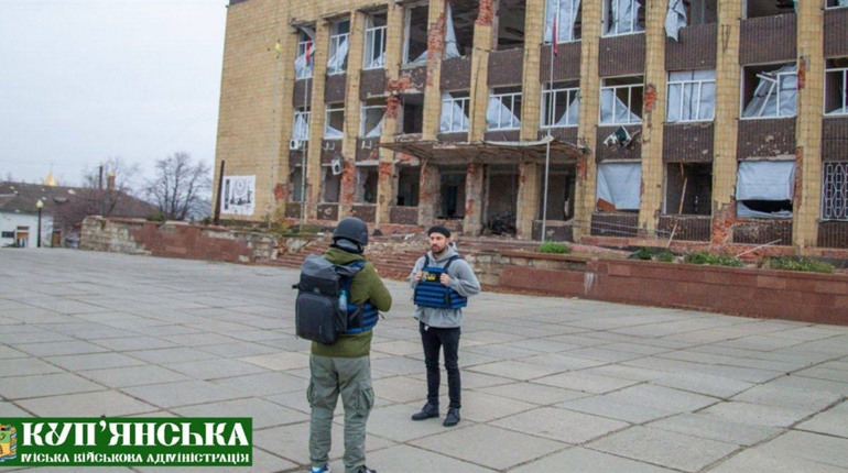 До евакуації людей із Куп’янська долучився шоумен Андрій Бєдняков