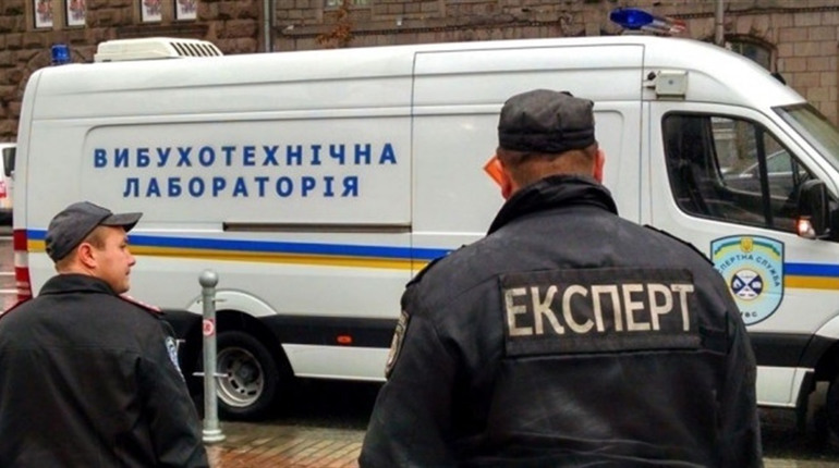 Фейкові теракти і сім “мінувань” ХАЕС. Поліція області просить міжнародну допомогу у пошуку винних