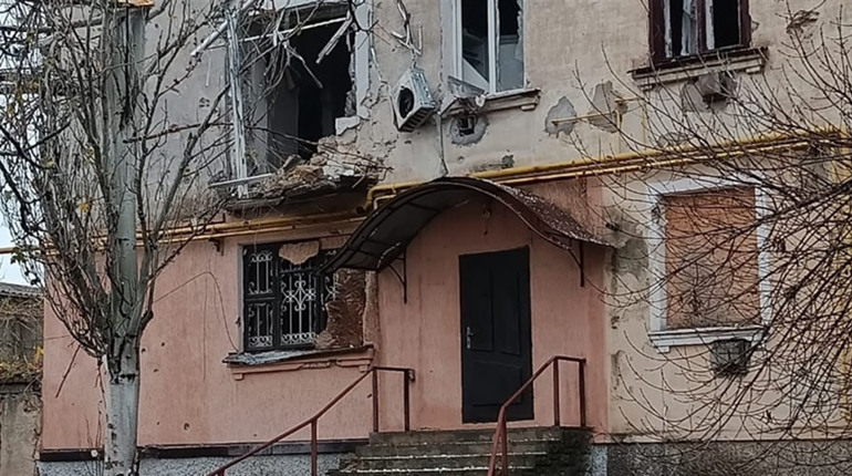 Протягом доби росіяни обстріляли 39 населених пунктів Херсонщини: є загиблий