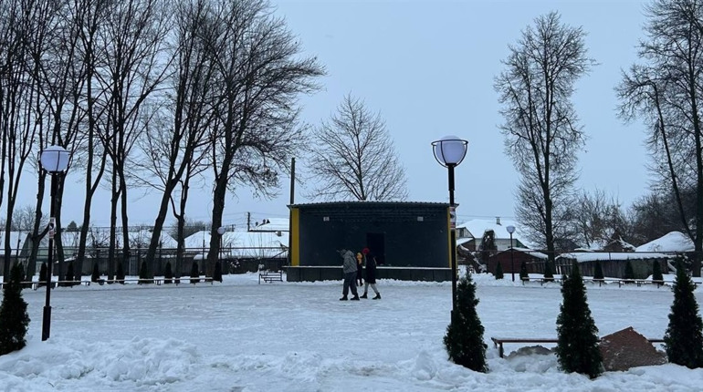 У Міському парку відпочинку запрацювала ковзанка