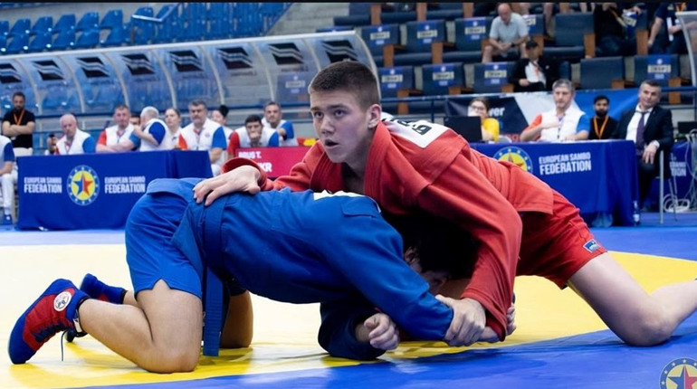 Спортсмен з Нетішина - срібний призер чемпіонату Європи з самбо