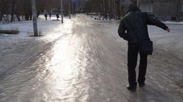 Ожеледиця на Переяславщині: поради пішоходам і водіям, як уникнути травм та аварій