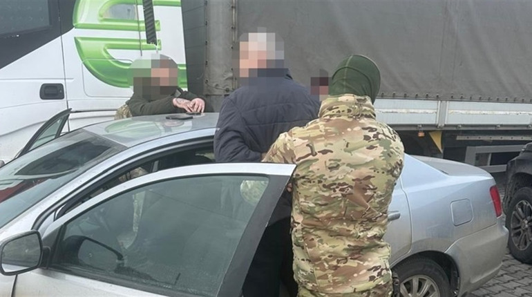 На Сарненщині судитимуть двох закарпатців, які нелегально перевозили чоловіків за кордон