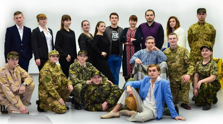 Студентський народний театр драми і комедії УДПУ переможець конкурсу «Народ-герой героїв появляє»