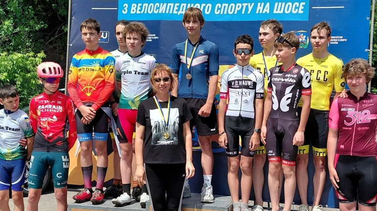 Троє первомайських велосипедистів здобули медалі. Результати чемпіонату України