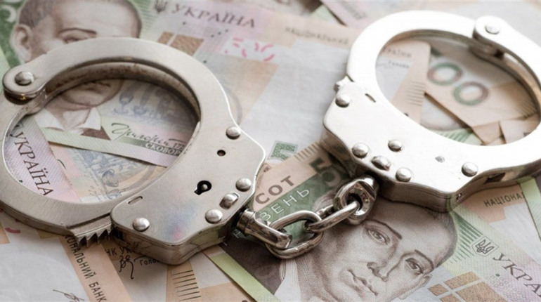 На Черкащині судитимуть двох чоловіків, які вимагали гроші та погрожували